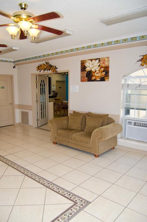 Texas Inn And Suites City Center At University Dr. Edinburg Extérieur photo