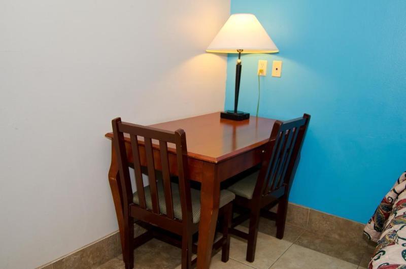 Texas Inn And Suites City Center At University Dr. Edinburg Extérieur photo